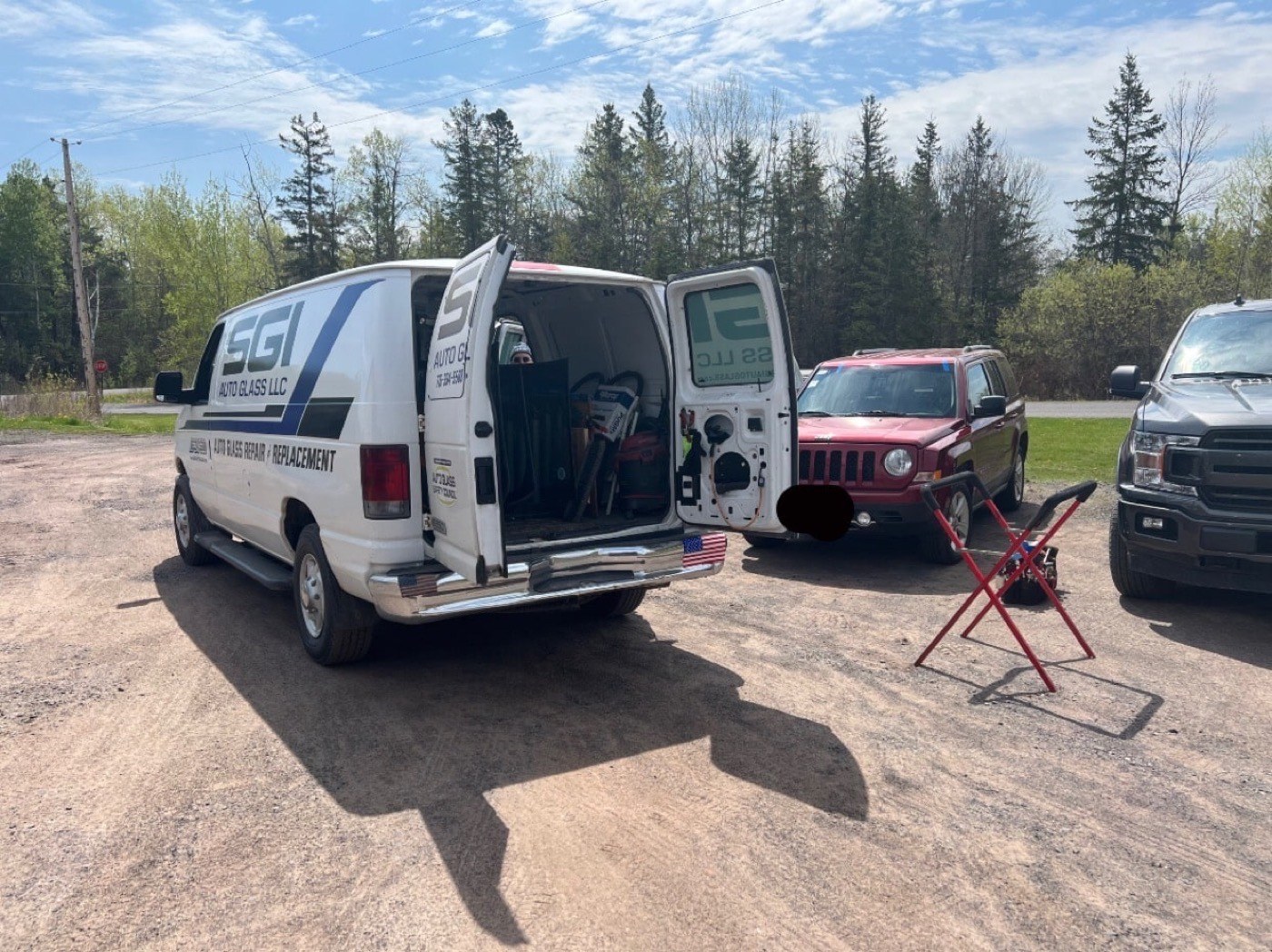 SGI Auto Glass van set up for a mobile commercial call